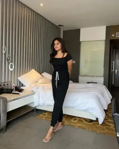Call Girls Basavakalyan Cash On Delivery